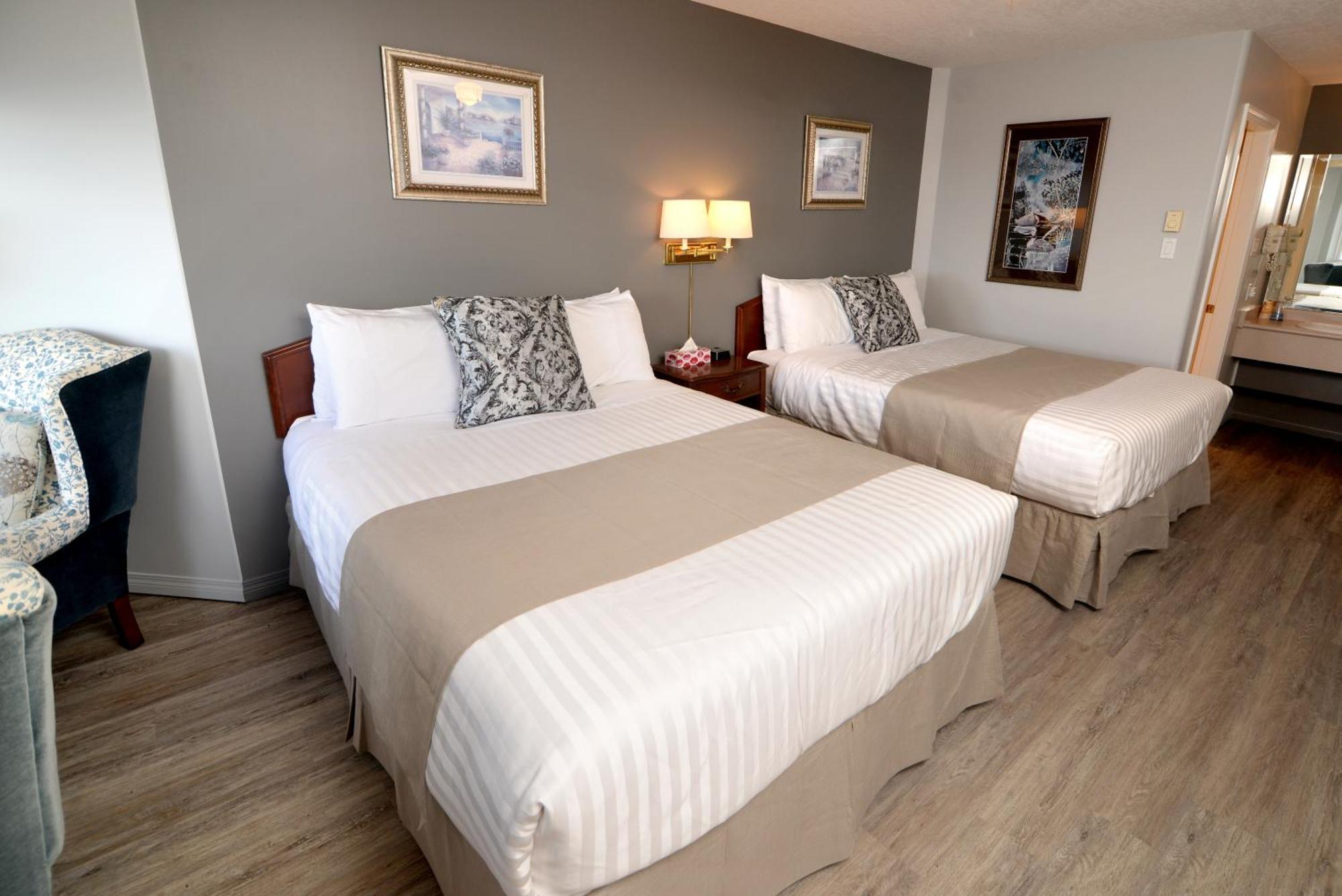 Casa Grande Inn Qualicum Beach Eksteriør billede